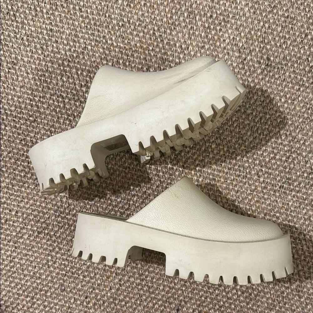 Jeffrey Campbell ivory rubber mules